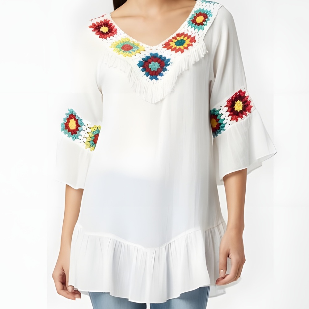 ‎LTX Sportswear Gauze Granny Square Crochet Coverup - M